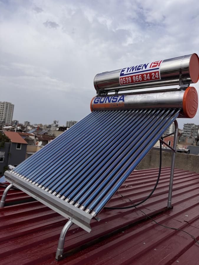 Sac çatıya kurulan Günsa Solar vakum tüplü güneş enerjisi sistemi